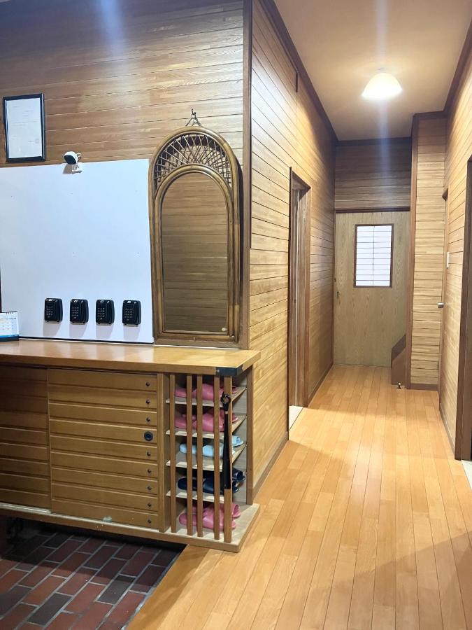 Hotel Kix House Waraku III 和楽三号館 Izumisano Exterior foto