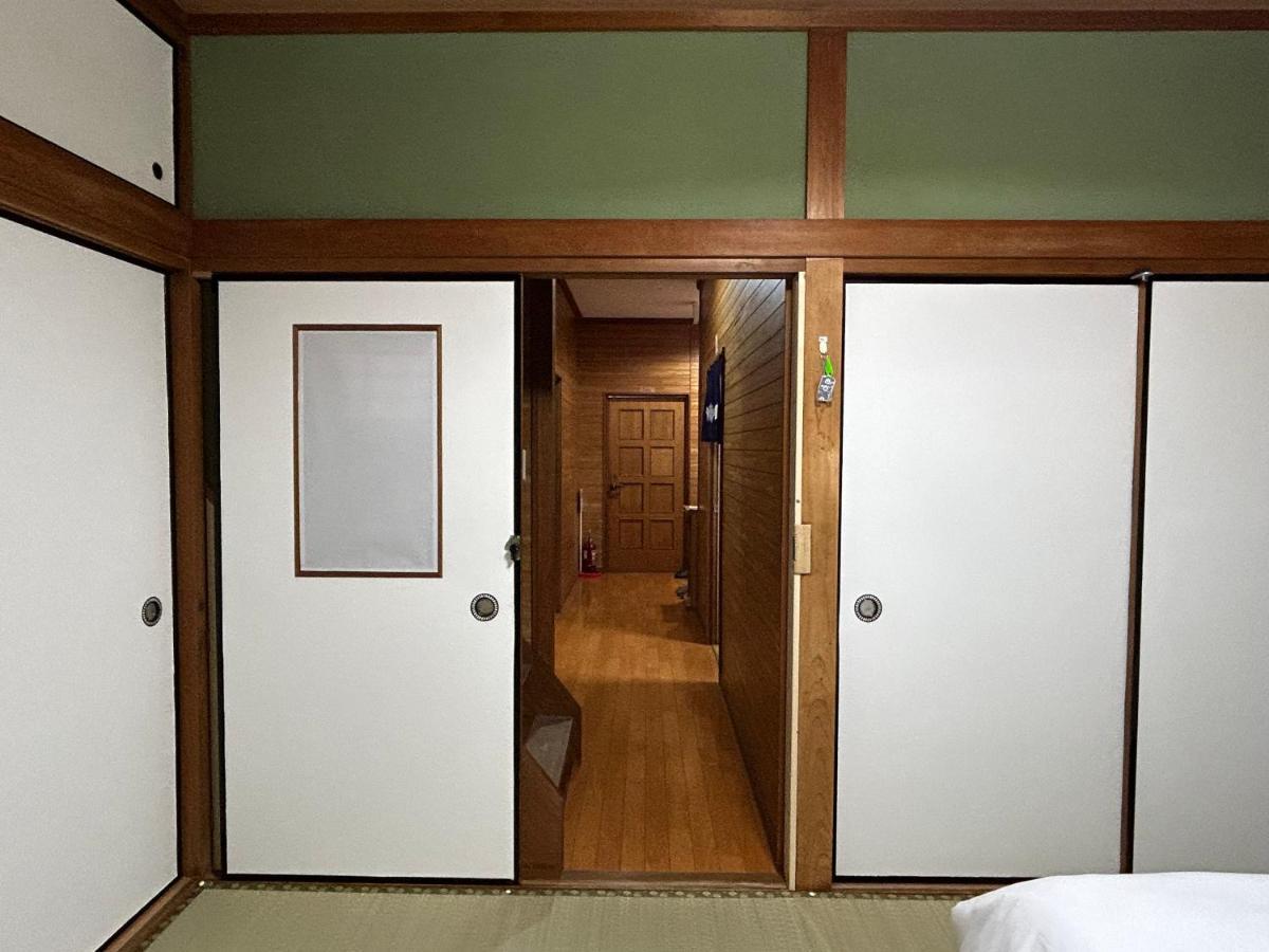 Hotel Kix House Waraku III 和楽三号館 Izumisano Exterior foto